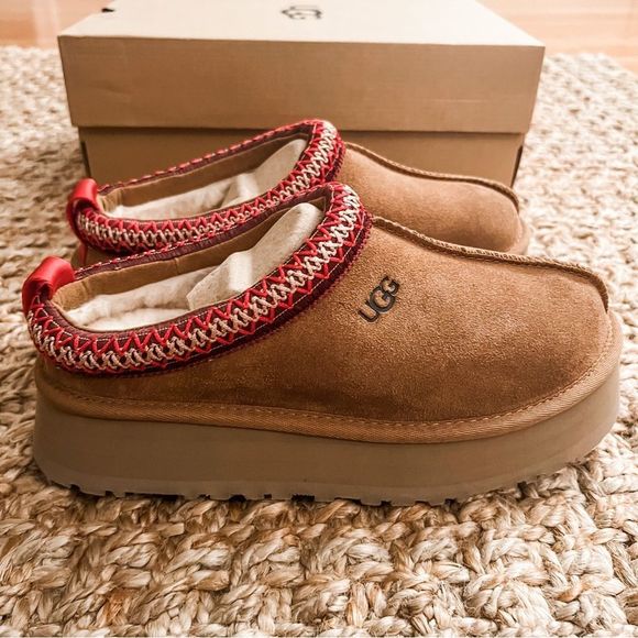 NWT UGG Tazz Platform Mule Slipper Clog Chestnut Women’s Size 8 - Picture 9 of 15